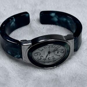 Geneva‎ Womens Quartz Watch Marbled Bangle Bracelet Oval Dial Japan Movt